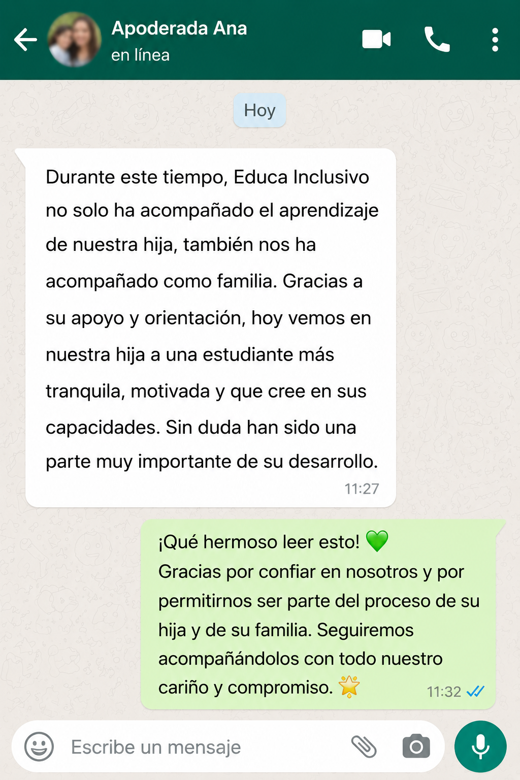 Captura de mensaje de WhatsApp con experiencia
  positiva de familia